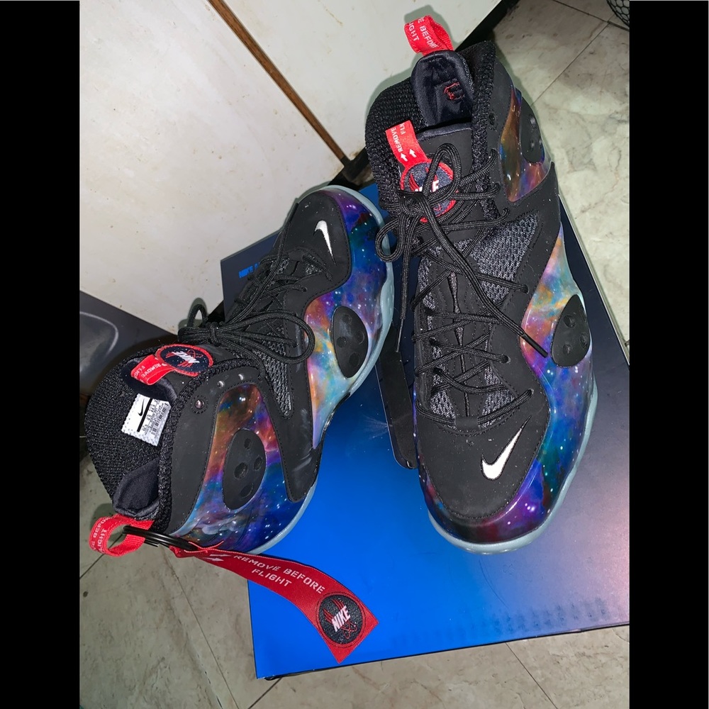 Nike rookie zoom galaxy